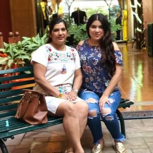 Meet your Posher, Liliana